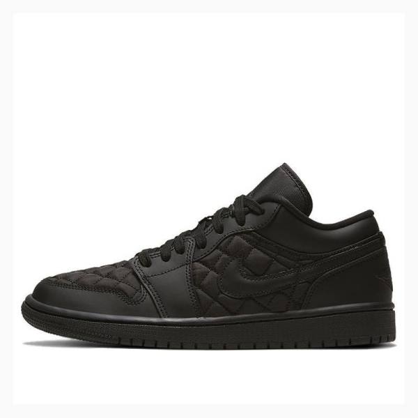 Air Jordan 1 Nike Low Triple Black Quilted Tênis Feminino Pretas | JD-682HK