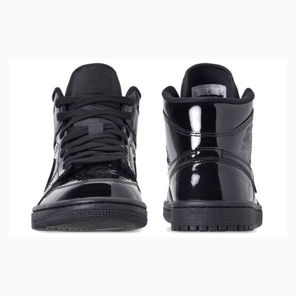 Air Jordan 1 Nike Medio Triple Envernizados Tênis de Basquete Feminino Pretas | JD-796GY